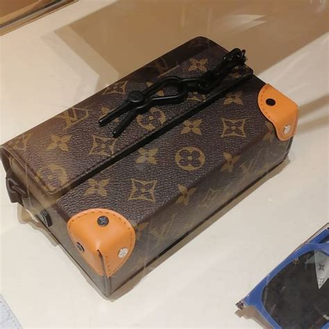 Louis Vuitton returns customer service